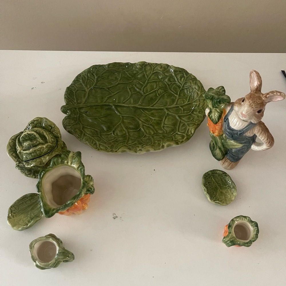 Charming Rabbit Plate and Leaf Dish Set - Picture 6 of 11